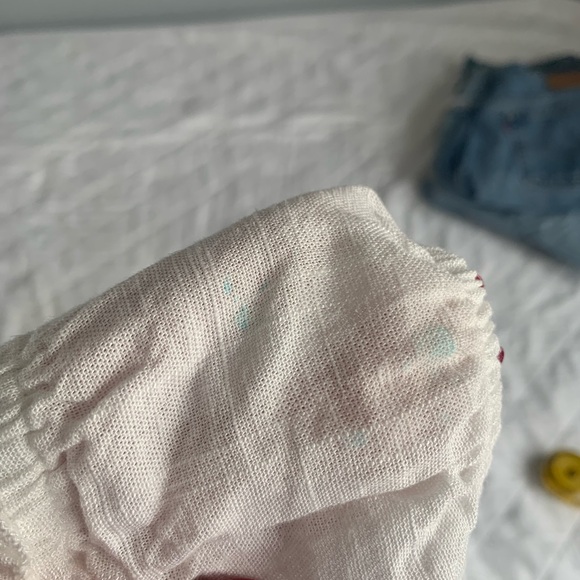 White Ruffled Women's Top - Picture 5 of 5